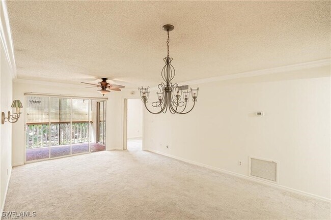 Foto del edificio - 15126 Parkside Dr