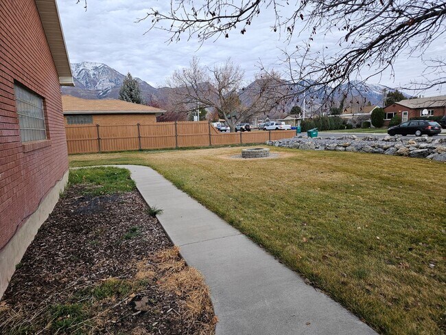 Foto del edificio - Remodeled 3-Bedroom Home in Orem