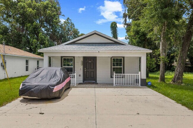 Foto del edificio - Charming 3BR 2BA near downtown Ocala!