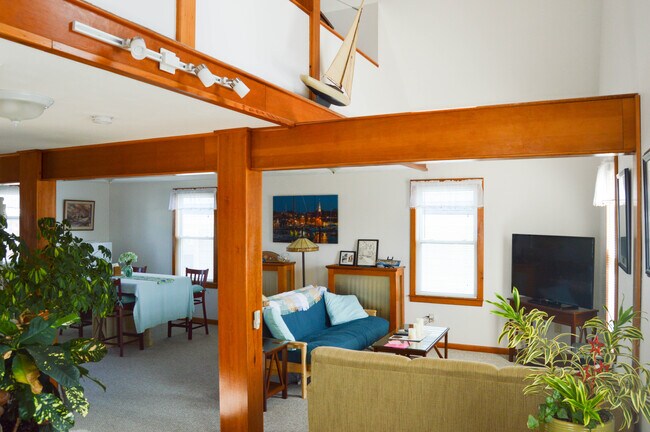 Foto del edificio - 18 Brooks Ave