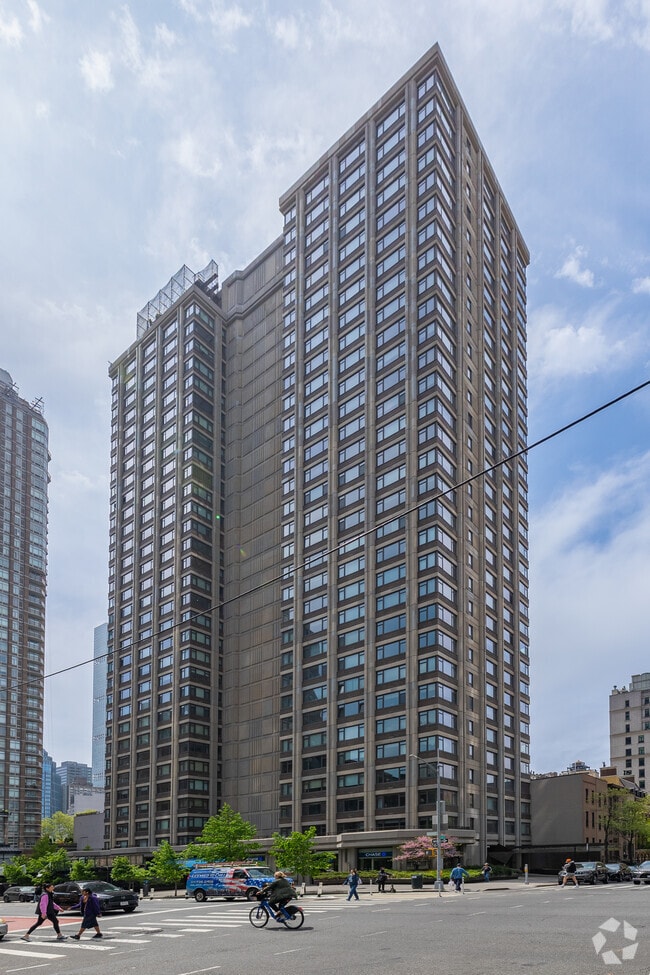 Building Photo - The Phoenix