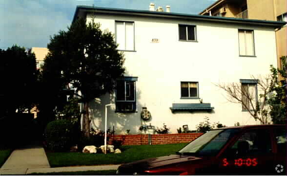 Building Photo - 839 S Wooster St