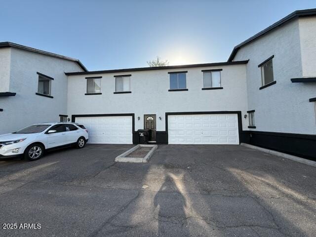 Building Photo - 2205 W Morten Ave