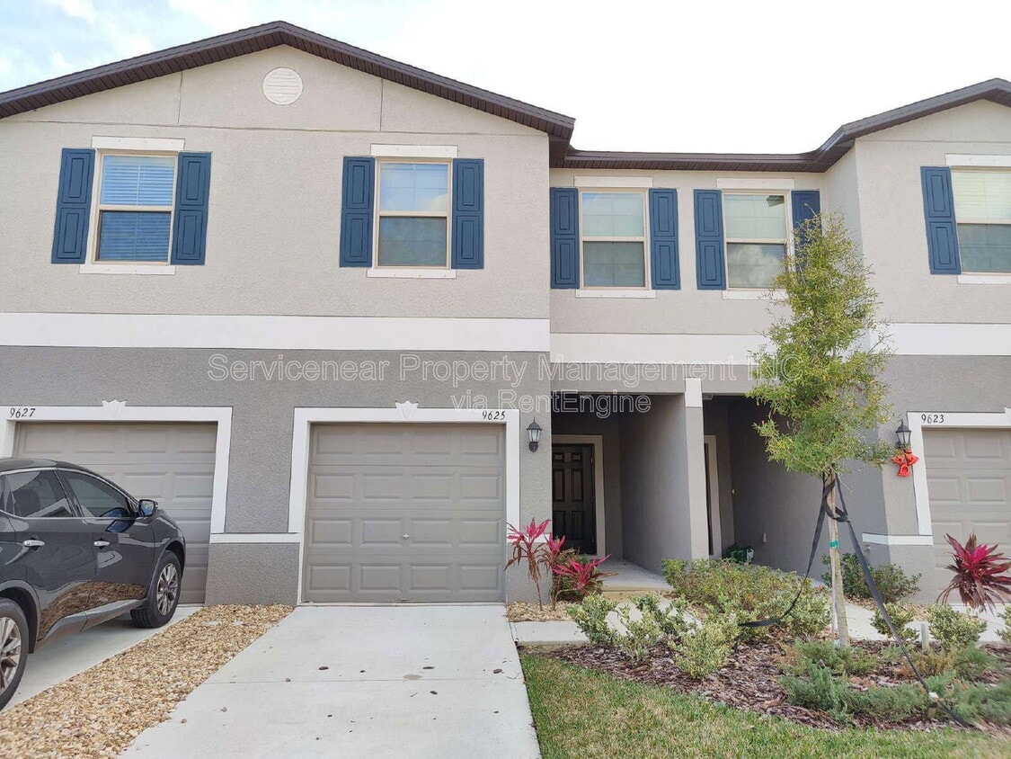 Photo - 9625 Pembrooke Pines Dr