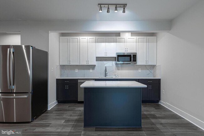 Foto del edificio - 941 Warlander Dr SW