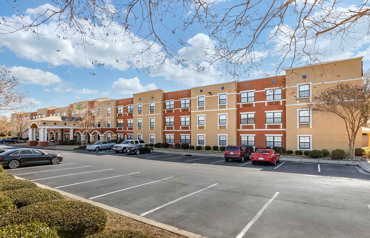 Foto principal - Furnished Studio-Charlotte - Pineville - P...