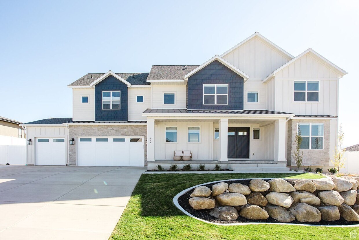 Primary Photo - Luxury 5-Bedroom Home in American Fork – P...