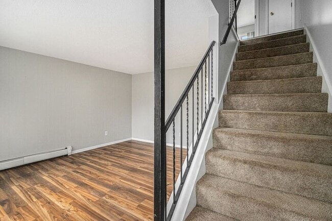 Building Photo - $1250 /2-bedr/1.5 bath town house duplex; tenant pays only electric (Kalamazoo)