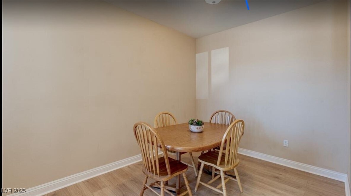 Primary Photo - 8000 W Badura Ave