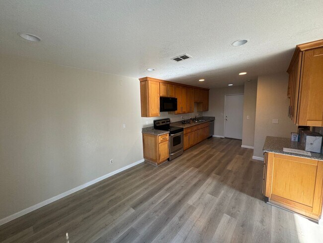 Foto del edificio - 239 Almondtree Ln