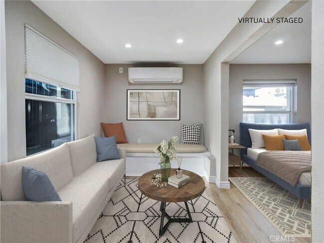 Foto del edificio - 985 1/2 Dexter Street Unit