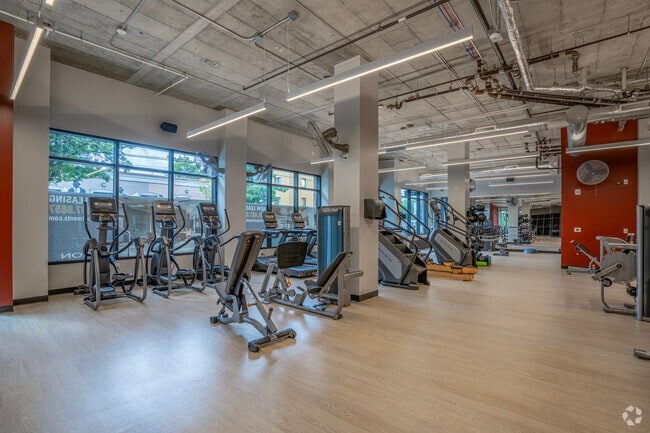 Interior Photo - Aeon