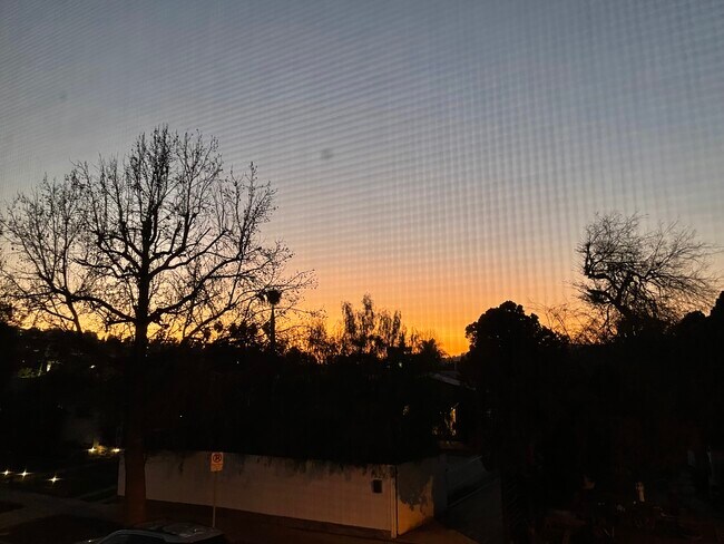 Vista del atardecer desde la unidad - 1534 N Ave 47