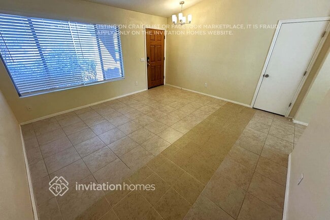 Building Photo - 775 S Lanus Dr