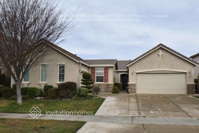 Building Photo - 2041 Waterville Dr