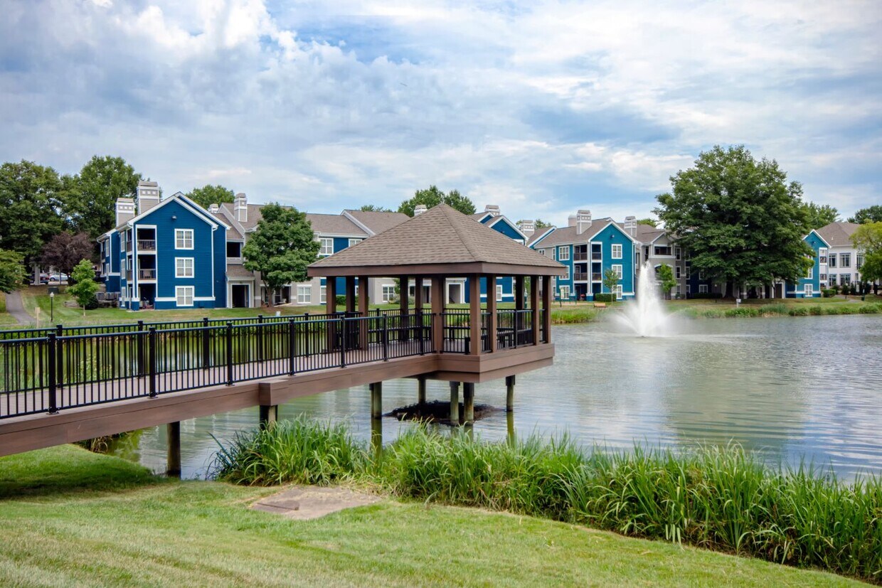 Lakeside Apartments Apartments 6221 Summer Pond Dr Centreville, VA