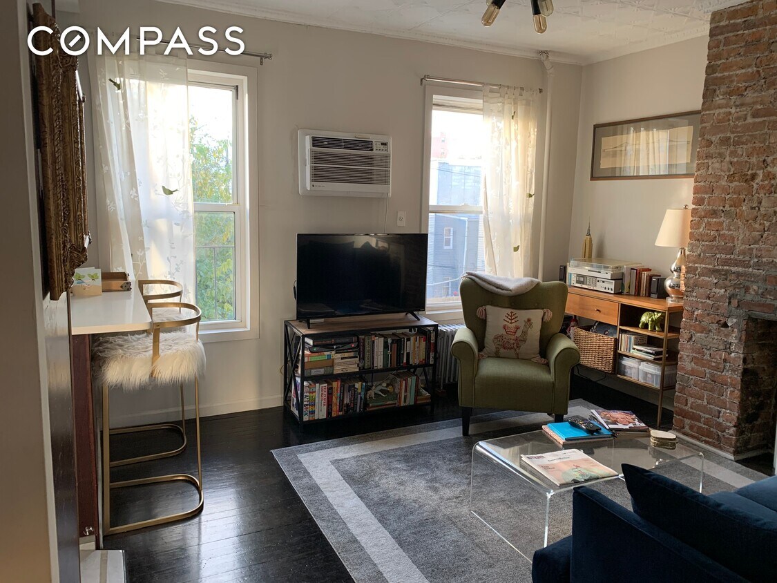 320 Leonard St Unit 3, Brooklyn, NY 11211 Apartment for Rent in