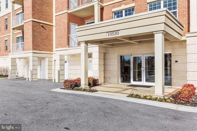 Building Photo - 10530 Resort Road