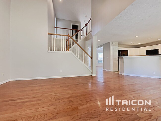 Foto del edificio - 2440 Lunetta Ln