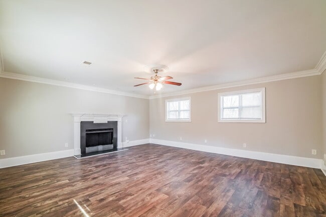 Foto del edificio - 4656 Ivywood Dr SW