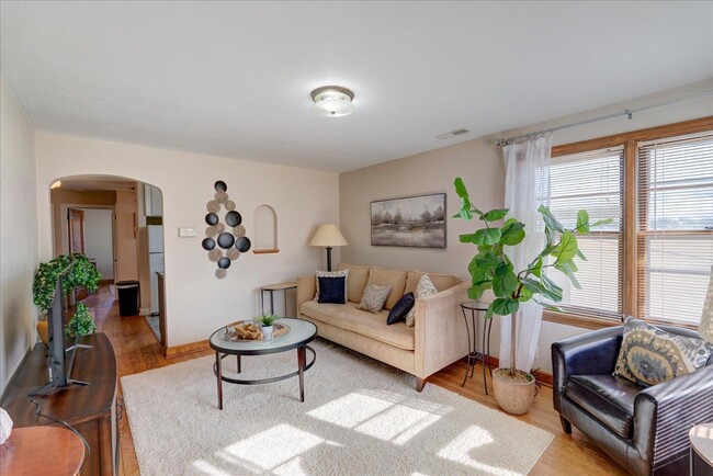 Foto del edificio - 2632 Stevens St
