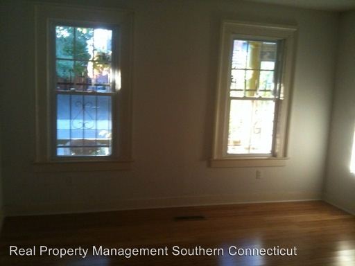 Building Photo - 40 Lyon St