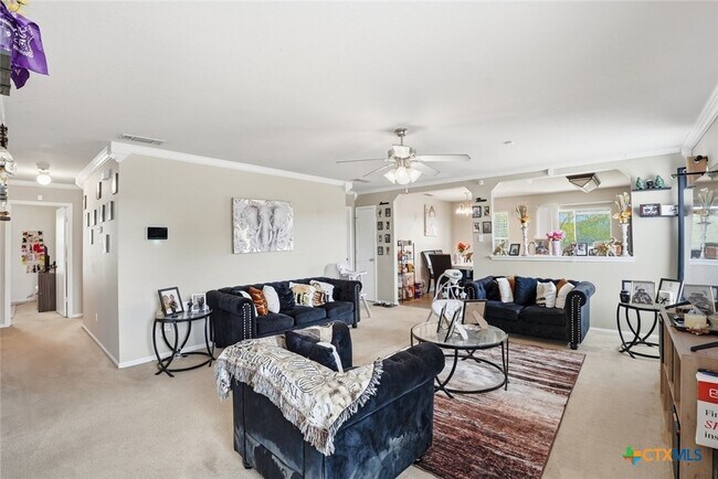 Foto del edificio - 2900 Blackburn Dr