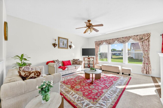 Foto del edificio - 4663 Bayview Dr