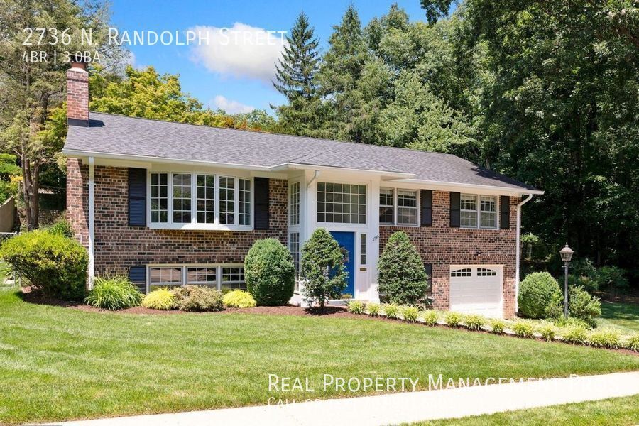 Foto principal - 2736 N Randolph St