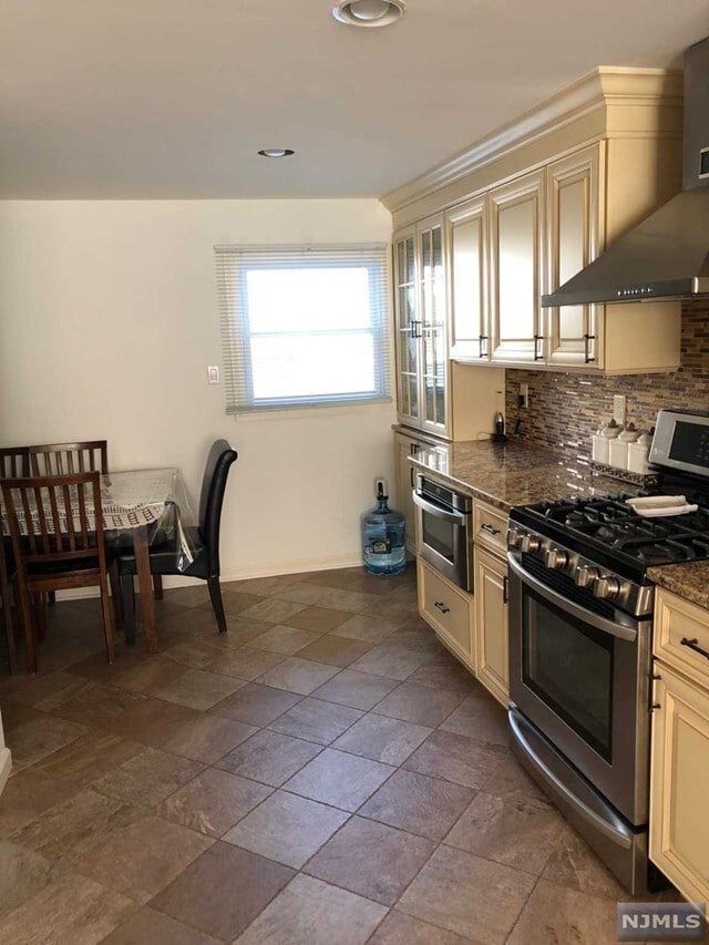 15 Salrit Ave, Waldwick, NJ 07463 House Rental in Waldwick, NJ