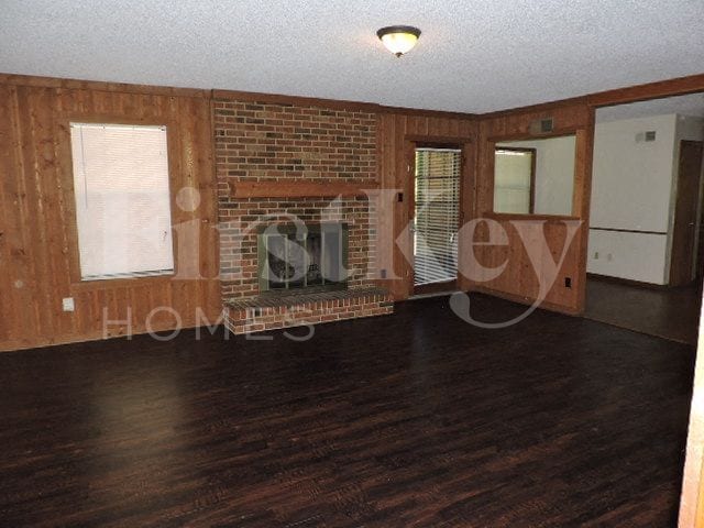 Building Photo - 7280 Barnstable Rd