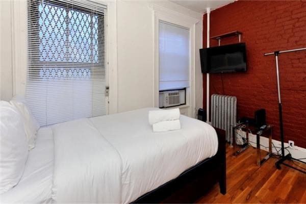 Building Photo - 438 West 45th Street