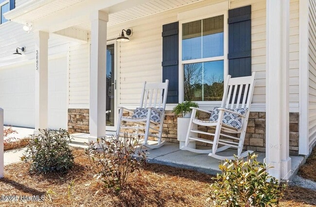 Building Photo - 3095 Day Dream Ln