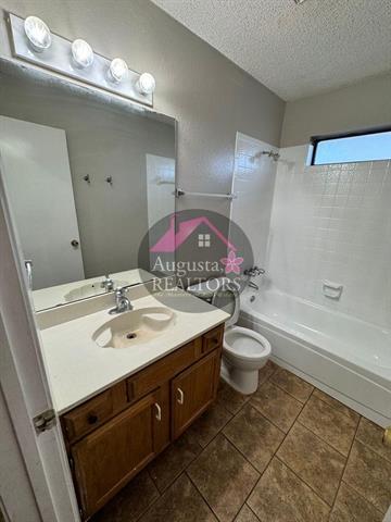 Building Photo - 12 Buttercup Dr