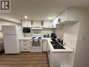 Building Photo - 174 East Avenue N