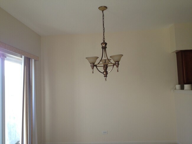 Foto del edificio - 6509 Blue Sky Ln
