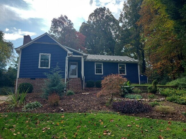 Building Photo - 5500 Kellwood Ct