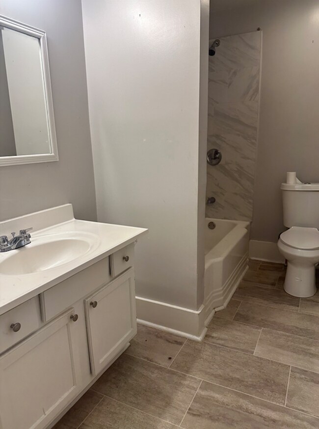 Building Photo - 2 Bed 1 Bath Home for Rent