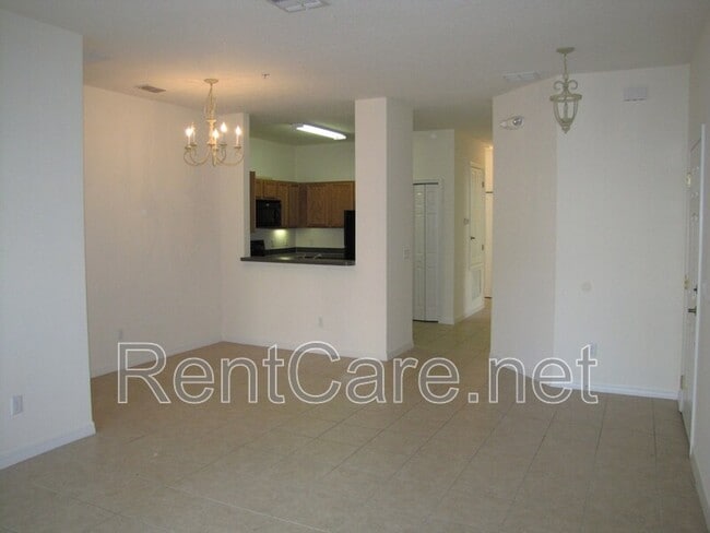 Foto del edificio - 7513 Bliss Way