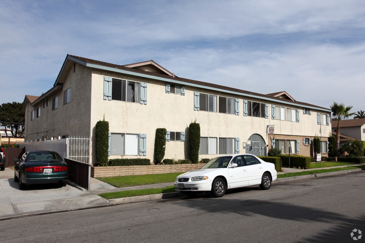 Foto del edificio - 3131 E Theresa St