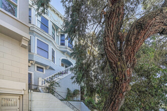 Building Photo - 1209 Waller St