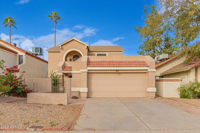 Building Photo - 518 E Wescott Dr