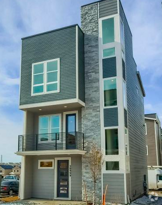 Building Photo - 20999 E Quincy Dr
