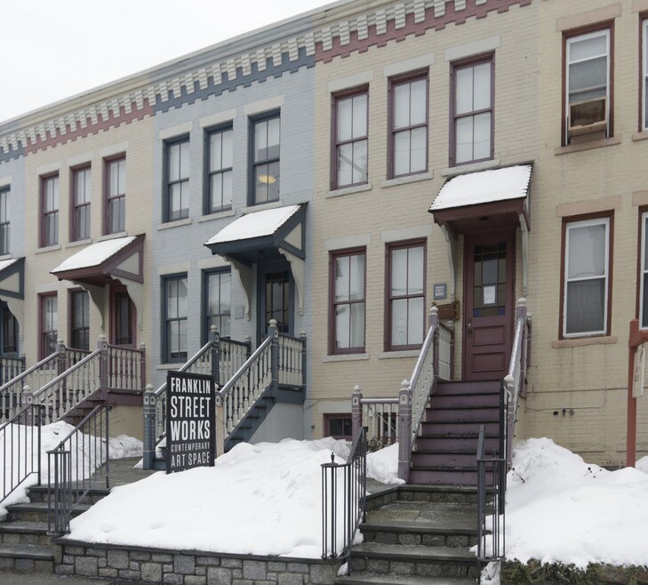 Apartamentos de renta en NewfieldWestoverTurn of River Stamford, CT