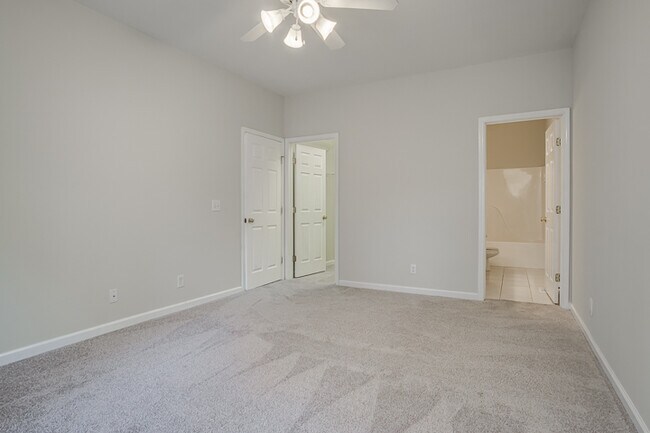 Master - 300 Dixie Plaza Dr