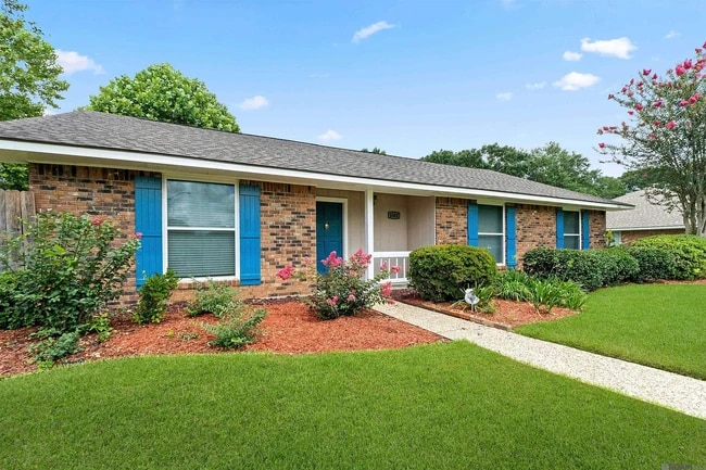 Front - 6362 Westridge Dr