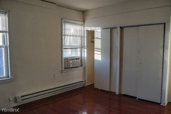 Building Photo - 123 S 23rd St
