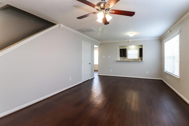 Foto del edificio - 2703 Cypress Island Dr