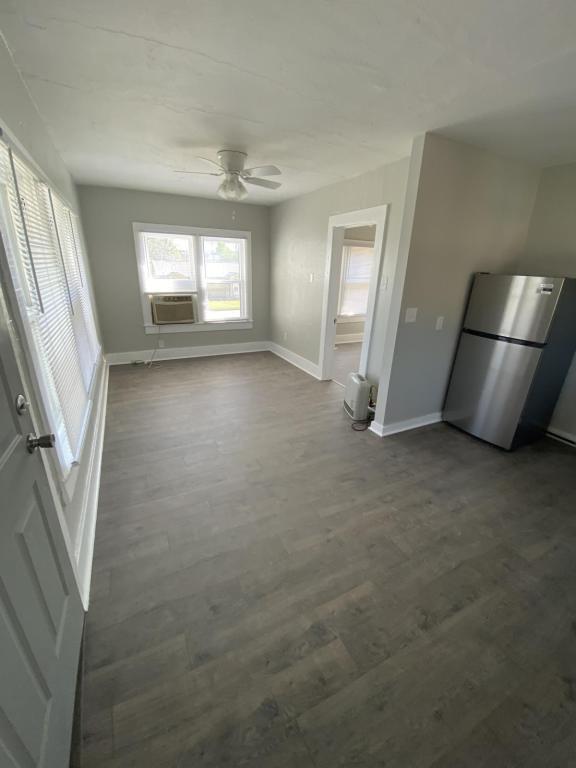 Photo - 324 S Duncan St House