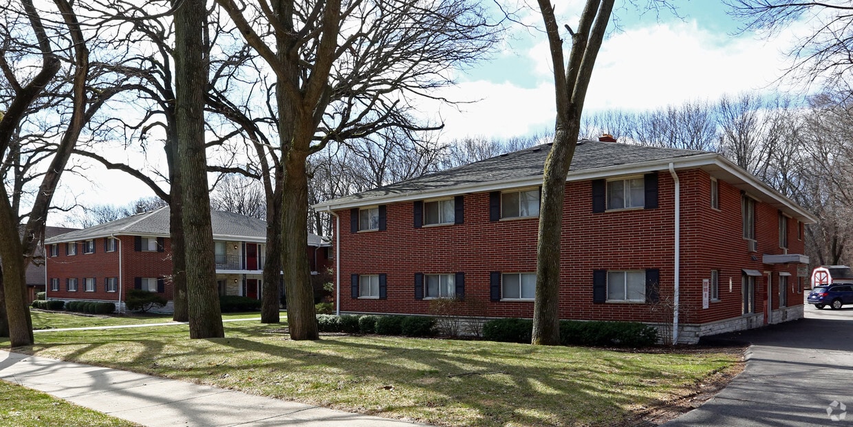 Northway Apartments - Greendale, WI | Apartments.com